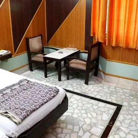 Iroomz Ashoka Comforts Bellary
